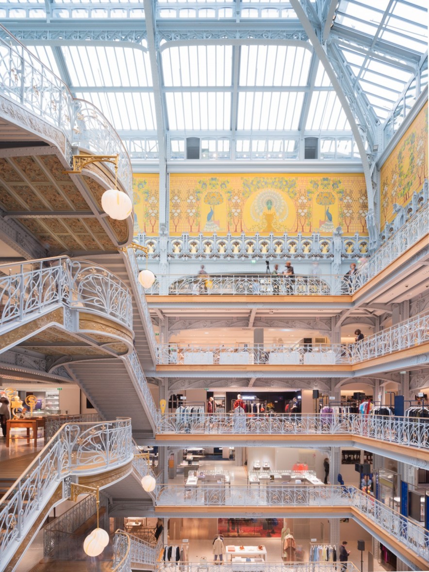 La Samaritaine is a Large Department Store in Paris Editorial Photo - Image  of droite, french: 159741836